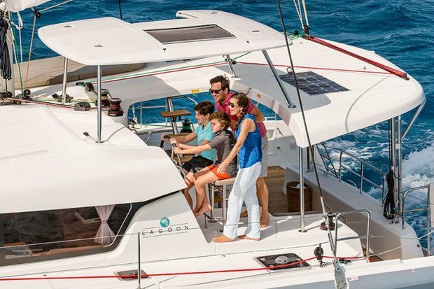 bareboat charter croatia catamaran